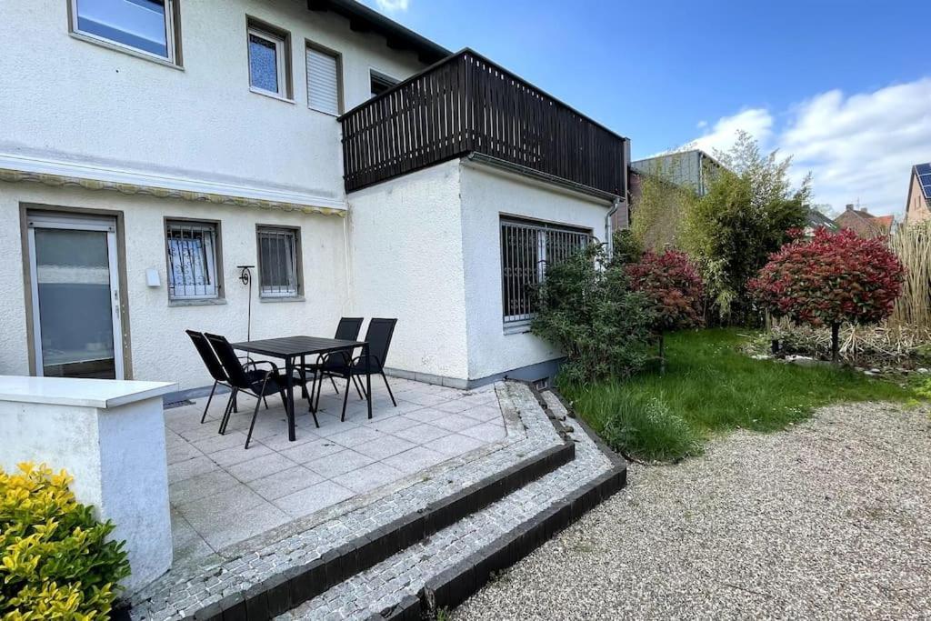 Apart70-Modern Design I Garden With Terrace I Smart Tv I Free Parking I Free Wifi Хам Екстериор снимка