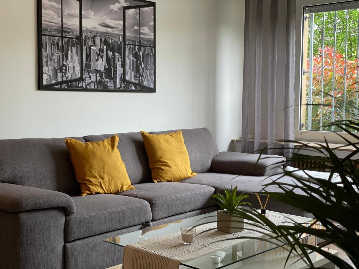 Apart70-Modern Design I Garden With Terrace I Smart Tv I Free Parking I Free Wifi Хам Екстериор снимка